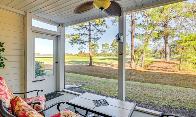 Carolina Forest Eigentumswohnung | 8 Mi to Boardwalk & Beach: Windsor Green Condo!