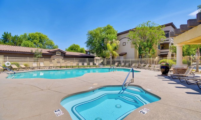 Parkwood Ranch Eigentumswohnung | 8 Mi to Tonto Nat'l Forest: Modern Condo in Mesa!