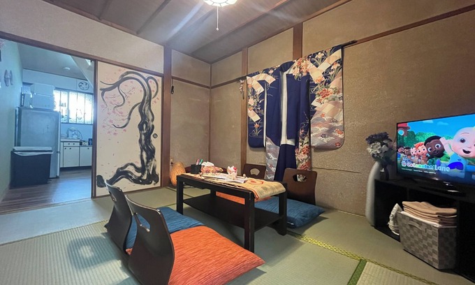 Sakyo Ward Haus | 8 minutes walk to Sanjo station/12mins walk to GION