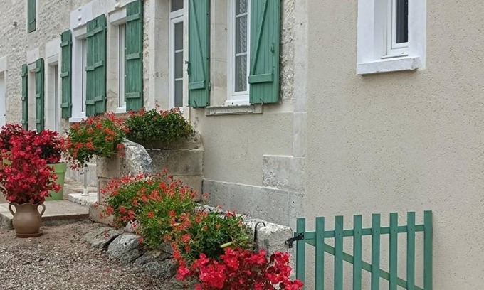 Sougeres-en-Puisaye Hütte | 80 m² Landhaus ∙ 2 Schlafzimmer ∙ 6 Gäste
