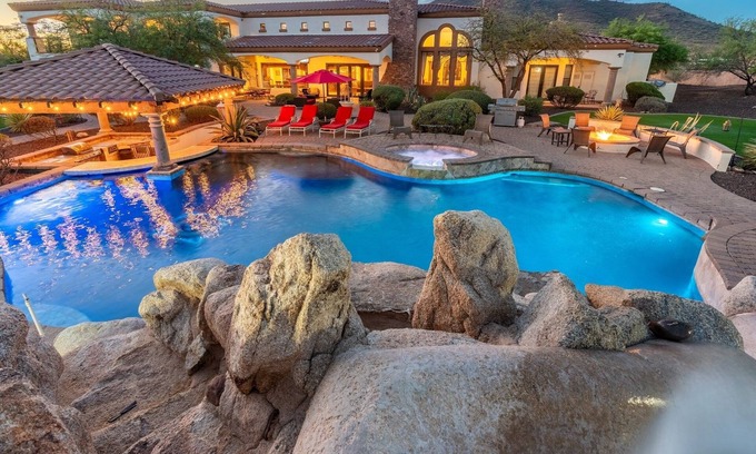 Cave Creek Haus | 8400sf Spectacular Mansion Billard und Minigolf Scottsdale / Cave Creek (16 Betten)