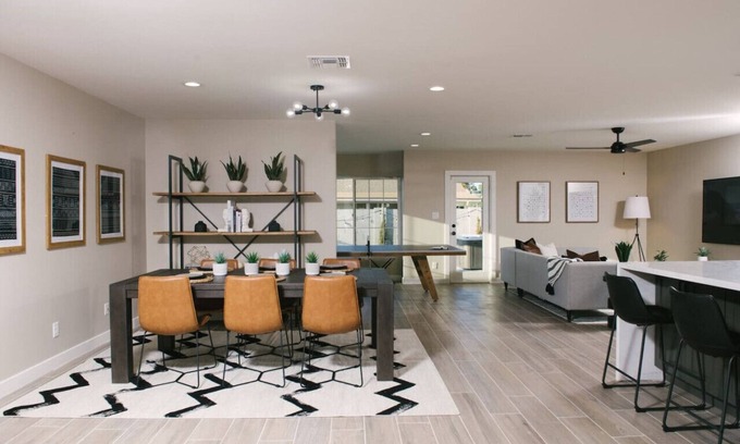 Park Scottsdale One Haus | Spacious Elegant Rental in Old Town - Hot Tub+Pool