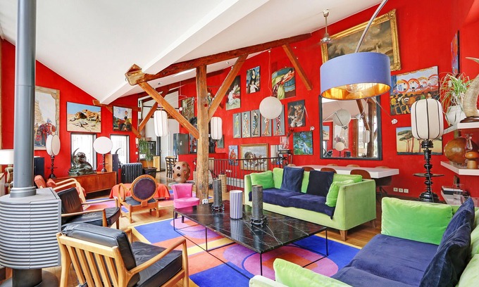 Notre-Dame-des-Champs Haus | A Colorful and atypical 4BR/3BA house with a large terrace in Montparnasse