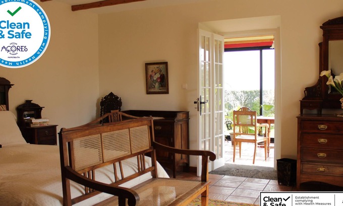 Capelas Haus | A comfortable, self-contained suite in a restored 19th-century vila (RRAL 980)