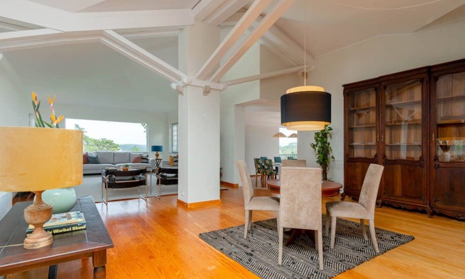 Sintra Hütte | A fabulous property walking distance from the historical centre