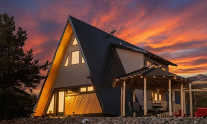 Baca Grande Kabine | A-Frame, HotTub, FirePit, Pergola, UFO Playscape, MiniAFrame ADU