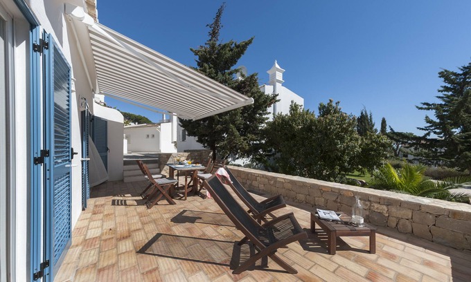 Vale do Lobo Haus | Haus mit Charme in der Vale de Lobo in Praia