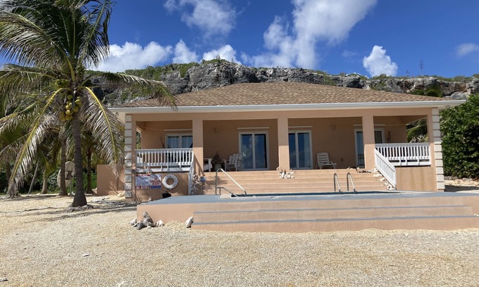 Tibbett's Turn Villa | Südliche Reach: Ein kleines Stück vom Tropical Paradise! (Neuer Inground Pool)