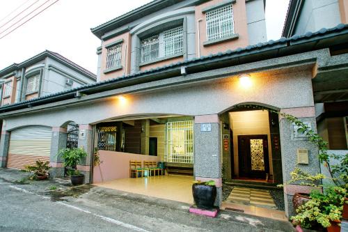 Taitung Haus | A lot of music and Breakfast