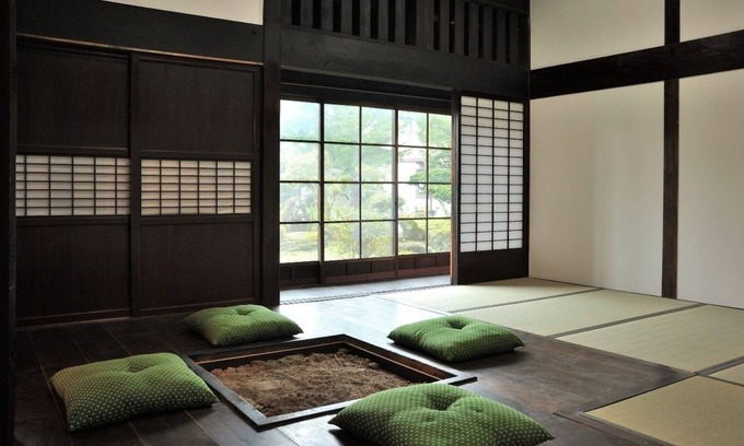 Chino Haus | A quaint space renovated from a 120yearold folk / Chino Nagano