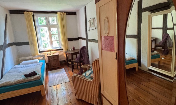 Wardow Haus | A Room Just for Yourselves