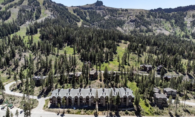 Kirkwood Eigentumswohnung | A Town Home Run at Timber Creek