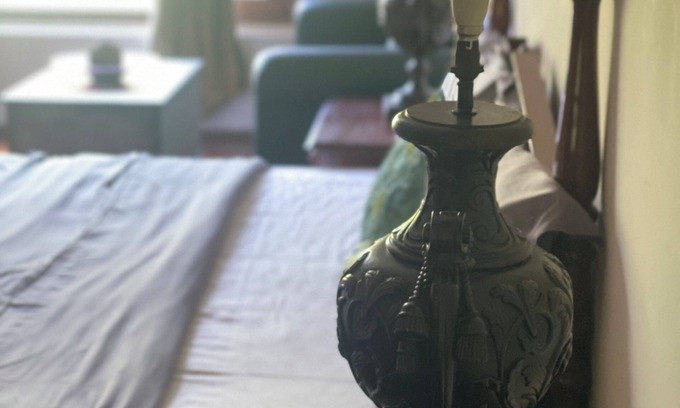Lajpat Nagar Haus | A tranquil sojourn in the heart of the city. A spacious duplex with large rooms.