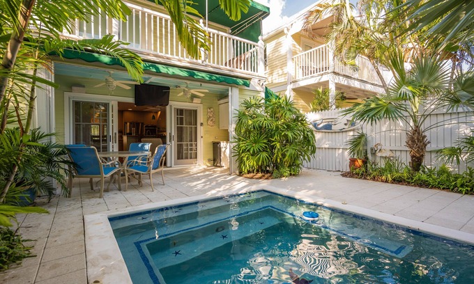 Bahama Village Haus | A Wave From It All at The Truman Annex in Key West