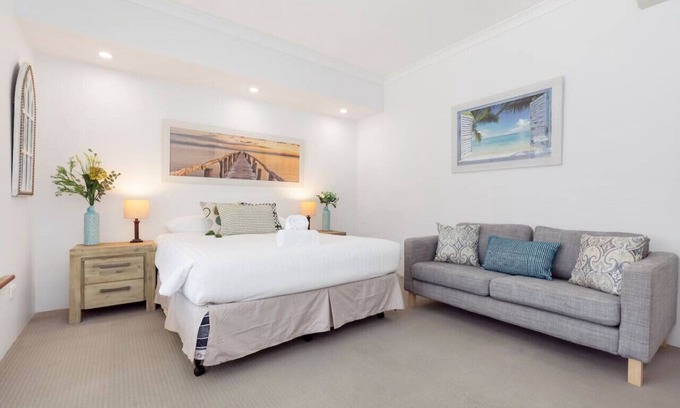 Connolly Wohnung | A3 - Modern Apt w/ Free Parking + Private Bathroom
