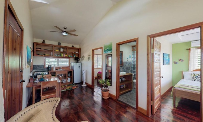 Hopkins Haus | Abacana Cabanas