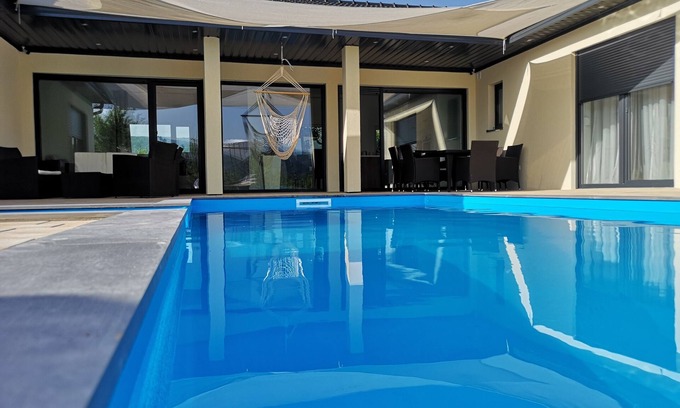 Bihac Villa | Absolut privat direkt am Fuß des Nationalparks