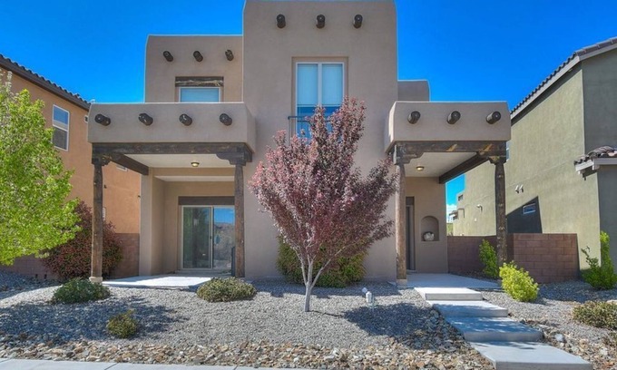 Mesa Del Sol Innovation Park Haus | Across from Netflix Studios in quiet Mesa Del Sol