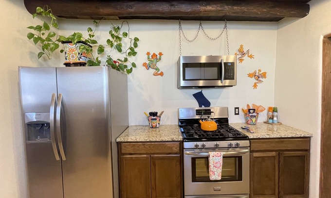 Santa Fe Haus | Adobe House Close to Downtown, Opera, and Historic Plaza