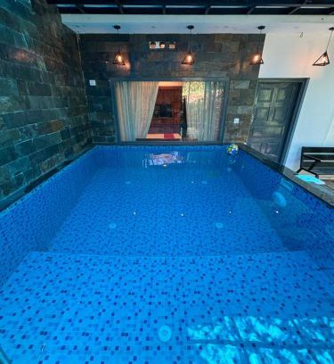 Sulthan Bathery Haus | Agasthya Private Pool & Park villa
