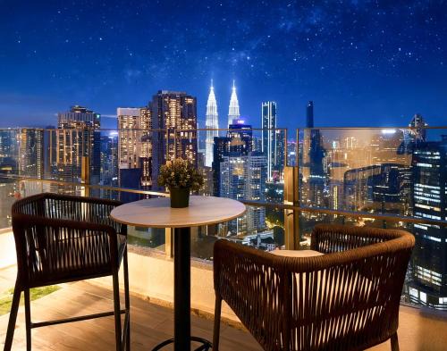 Imbi Wohnung | Agile Bukit Bintang by Avery at KLCC#5 mins to Pavilion &TRX#Garden Pool#Free Parking#中英文房东