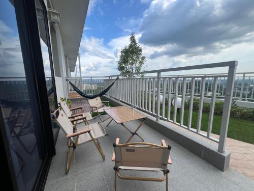 Putrajaya Wohnung | Aisha staycation wifi big patio Putrajaya