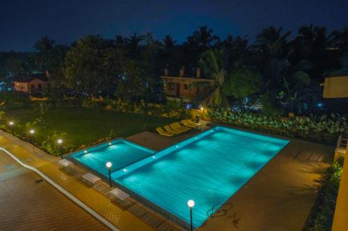 Candolim Wohnung | Alaya Stays 3 BHK Apartment with Pool - Veera Marina