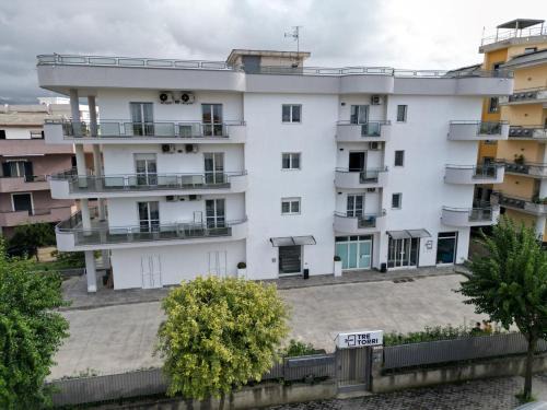 Maddaloni Haus | Albergo 3 Torri