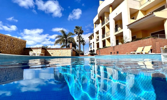 Olhos D'Agua Wohnung | Albufeira Experience With Pool by Homing