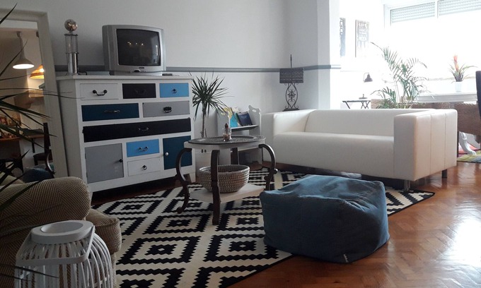 Alges Wohnung | Algés Rooftop - 6 Zimmer Wohnung