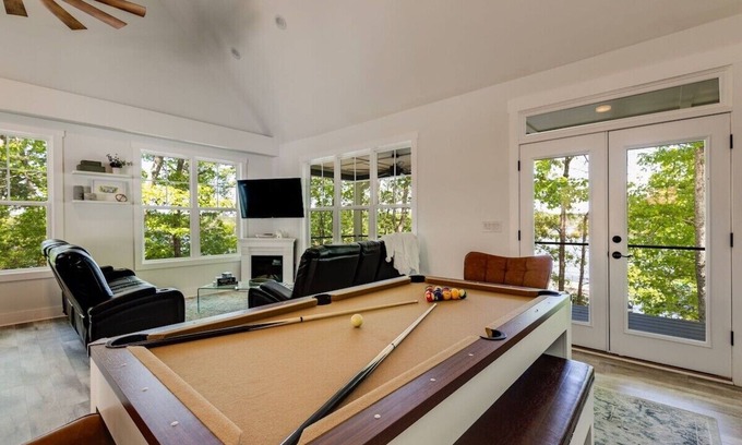 Wedowee Haus | Almost Heaven on Lake Wedowee