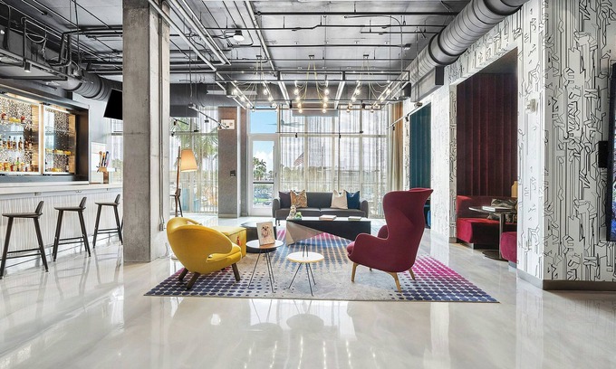 Poinciana Park Hotel | Aloft Fort Lauderdale Airport & Cruise Port