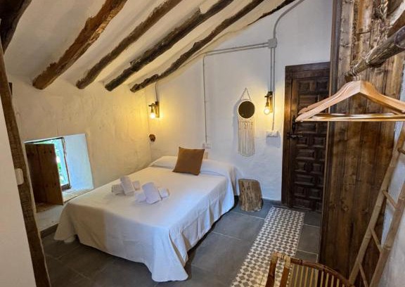 Iznatoraf Wohnung | Alojamiento Picual