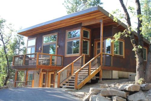 Yosemite West Haus | Alpenglow 1