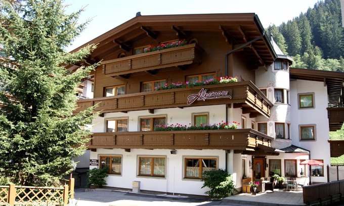 Lanersbach Wohnung | Alpenrose Tux