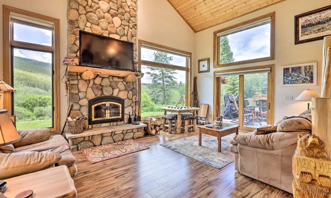 Blue River Haus | Alpine Escape with Mtn Views in Blue River!