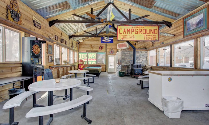 Cascade Hotel | Alpine Lodge and RV