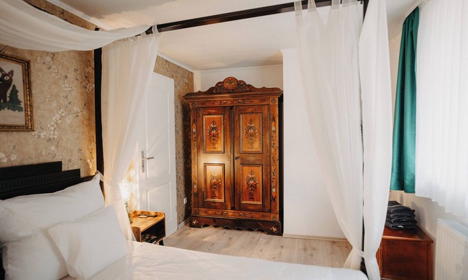 Edenkoben Wohnung | Altes Häusle am Waschbach- FeWo Weintraube-Nostalgische Wohnung für 4 Personen