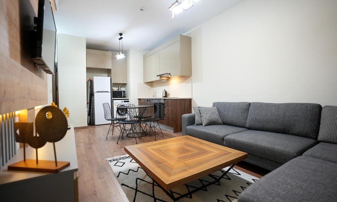 Mahmutbey Wohnung | Amazing 1+1 Apt Near Mall of Istanbul