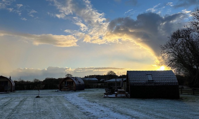 Kilnwick Kabine | Amazing 1bedroom cabin near Driffield in the wonderful East Riding of Yorkshire