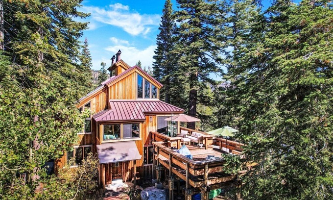 Bear Valley Haus | Amazing Architecture - Views all around VH#113 by Bear Valley Vacation Rentals