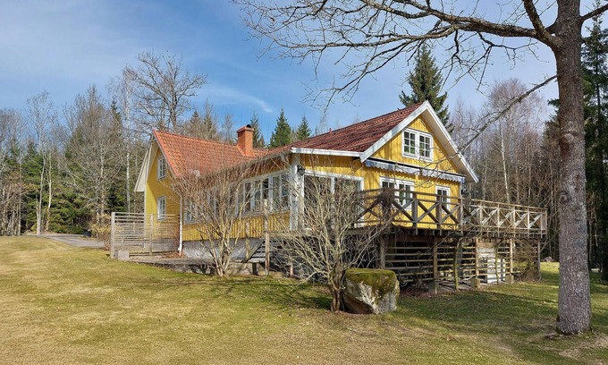 Or Haus | Tolles Zuhause in Ör mit WLAN