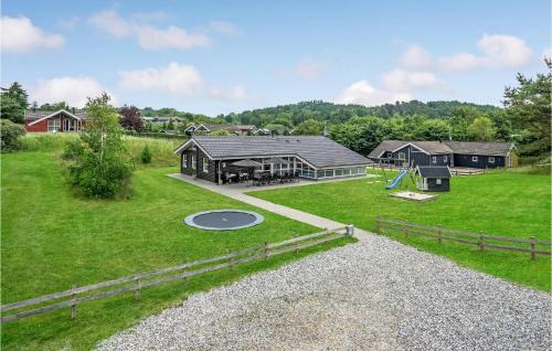 Lyngsbæk Strand Haus | Amazing Home In Ebeltoft With Wifi