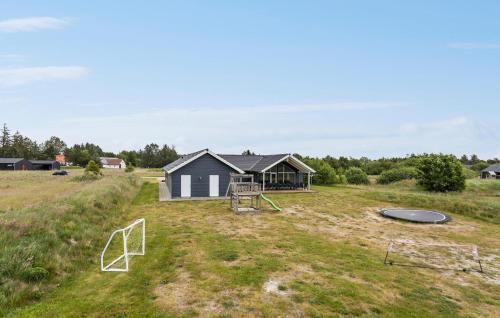 Bratten Strand Haus | Amazing Home In Jerup With Sauna