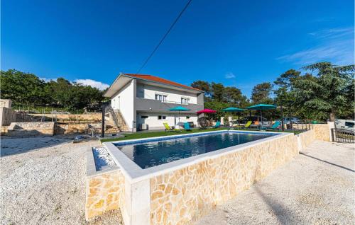 Labin Haus | Amazing Home In Prgomet With Wifi