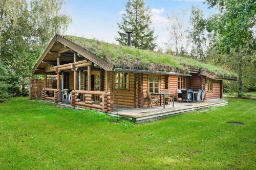 Ronde Haus | Amazing Home In Rønde With 3 Bedrooms, Sauna And Wifi