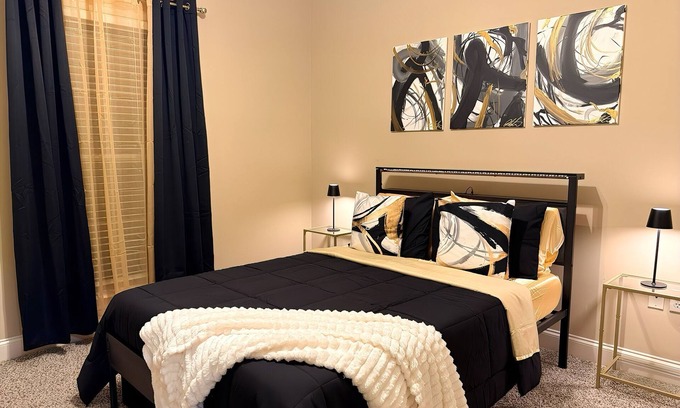 Hattiesburg Haus | Amazing NEW 3-bedroom house in charming Hattiesburg only 8 miles from USM