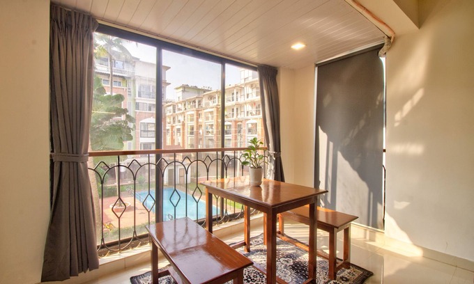 Candolim Wohnung | Amazing Pool View 2BHK Apartment Candolim Goa