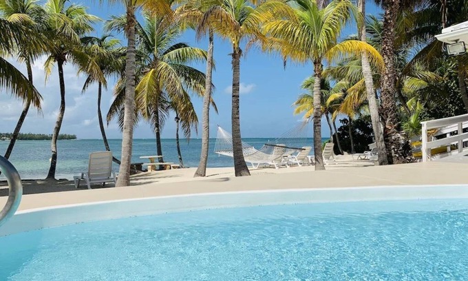 Rum Point Haus | Amazing Sunset, Beachfront, Waterfront, Gorgeous Ocean Views with Private Pool
