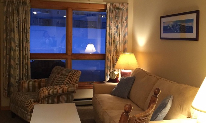 Carrabassett Valley Eigentumswohnung | Gemütliche 1 Schlafzimmer Snowbrook Condo